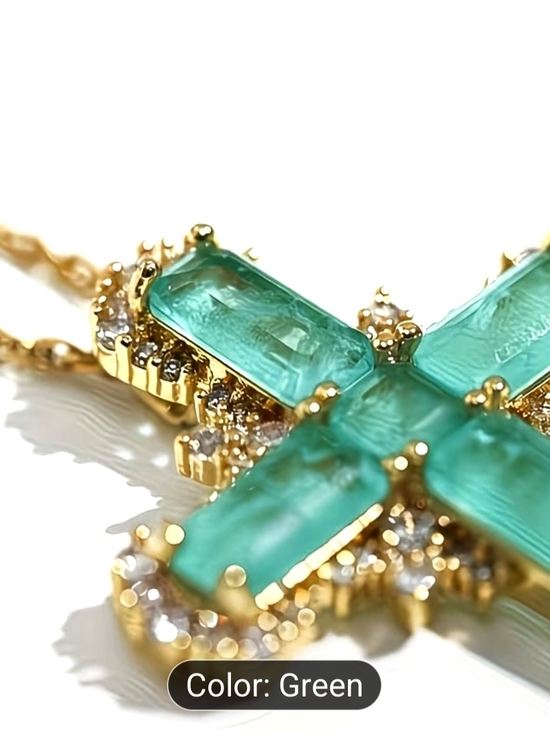 European and American Style Luxury High-Quality Synthetic Zirconia Cross Pendant - Picture 10 of 11